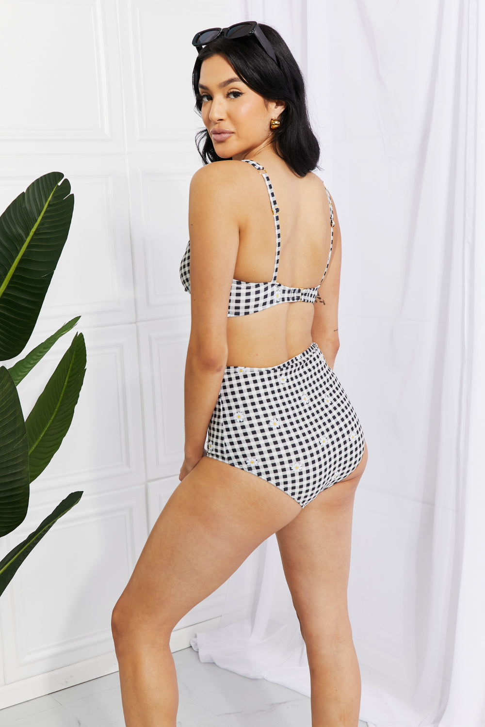 Swim Take A Dip Twist Bikini cu talie înaltă în negru